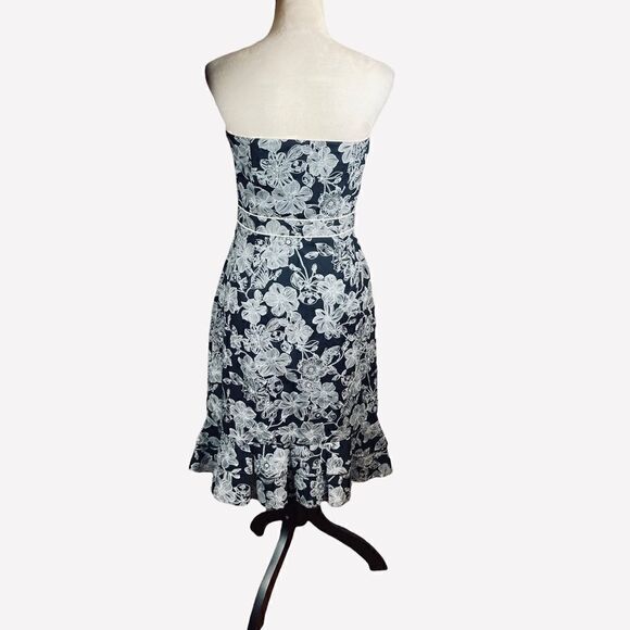 Loft Black And White Strapless Floral Dress, Size 6 - Picture 2 of 8